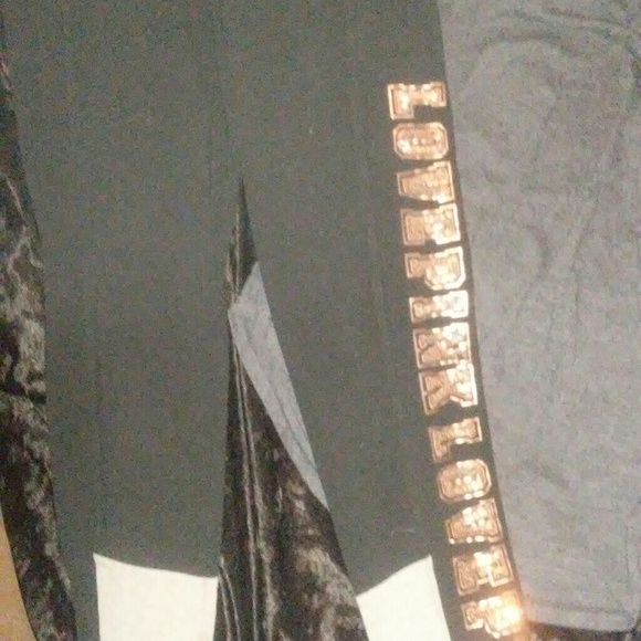 Victoria Secret pink outfit - Picture 4 of 6